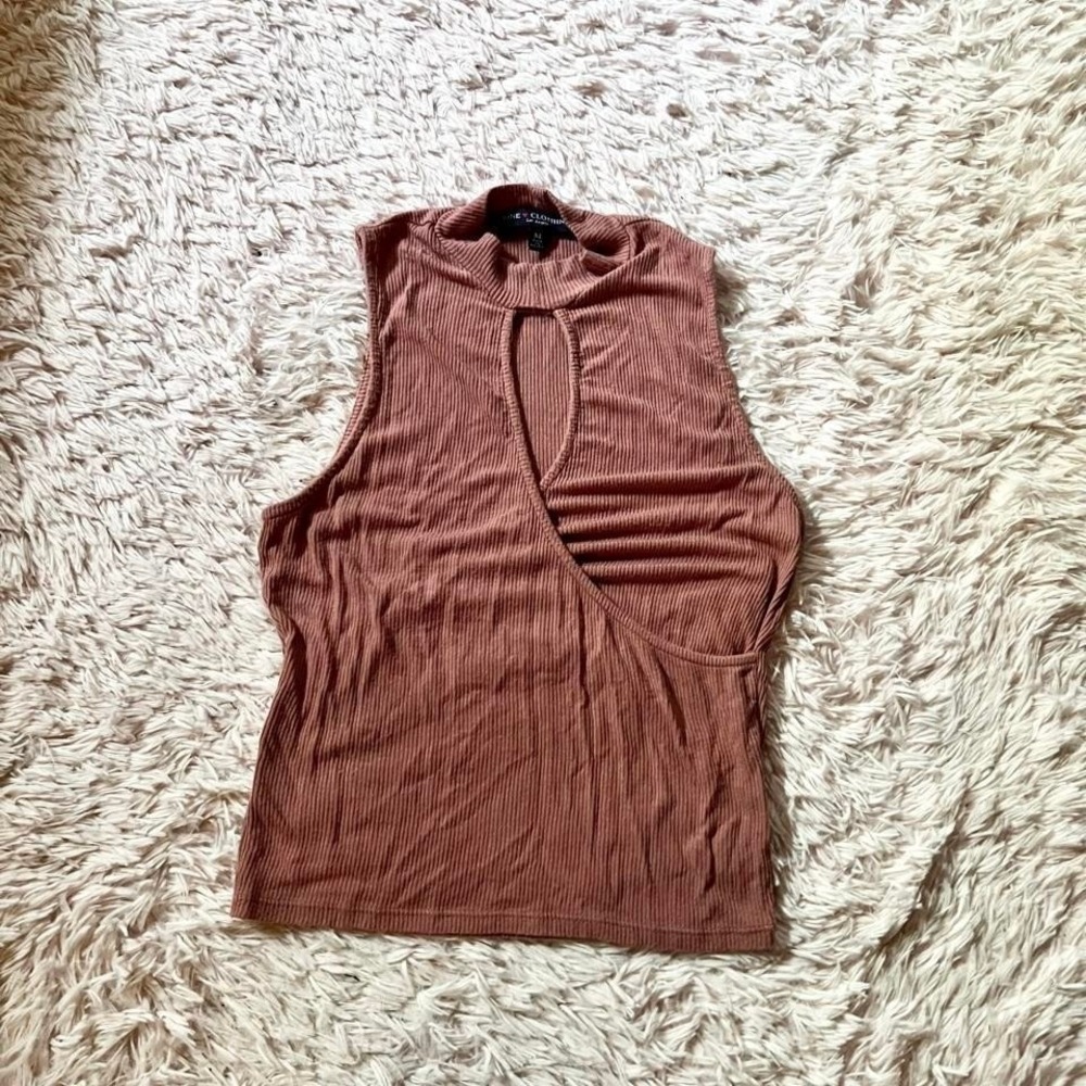 Soft Stretchy Ribbed Keyhole‎ Minimalist Preppy Crop Top Womens M Balletcore